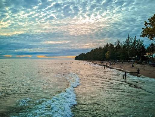Pantai Pasir Jambak